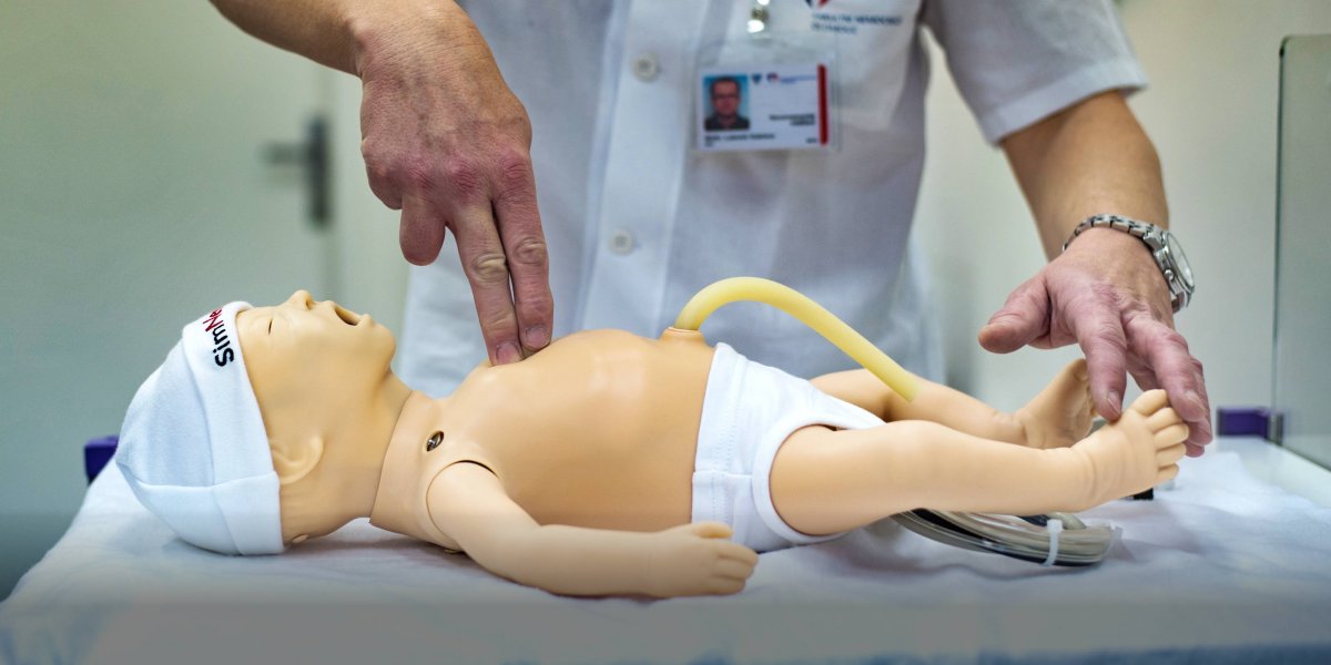Jak provádět resuscitaci u novorozence a kojence?